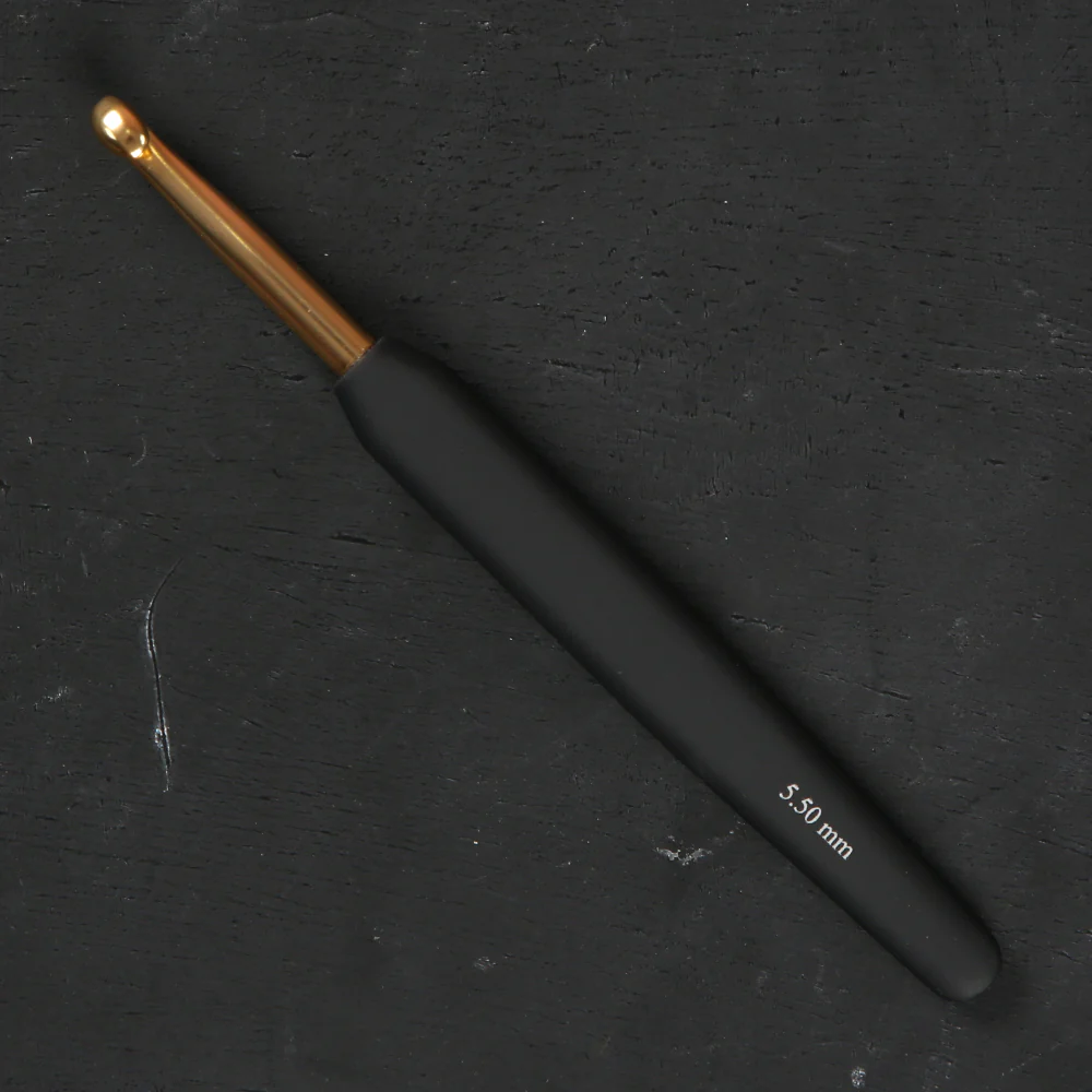 KnitPro Aluminum Gold 5.5mm Crochet Hook, Black - 30808 - Image 2