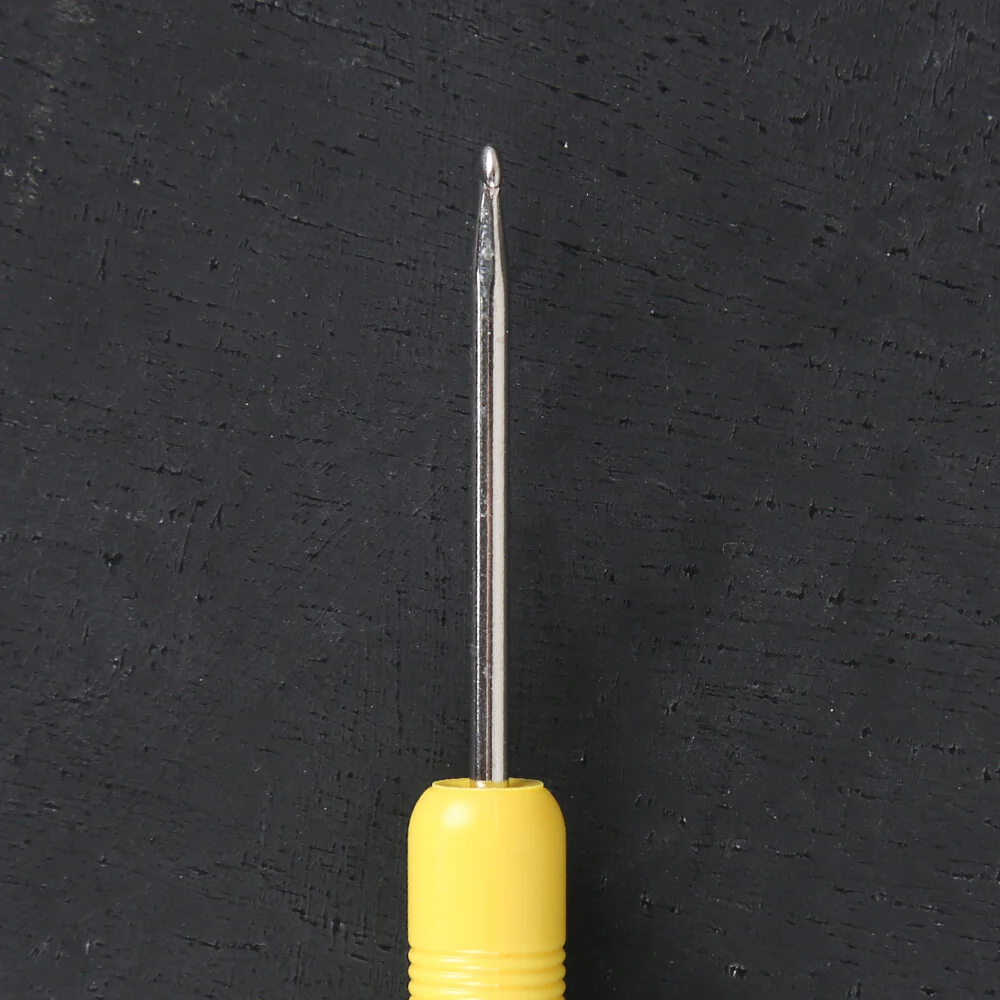 Addi 2.5 mm 15 cm Crochet Hooks with Plastic Handle - 148-7 - Image 3