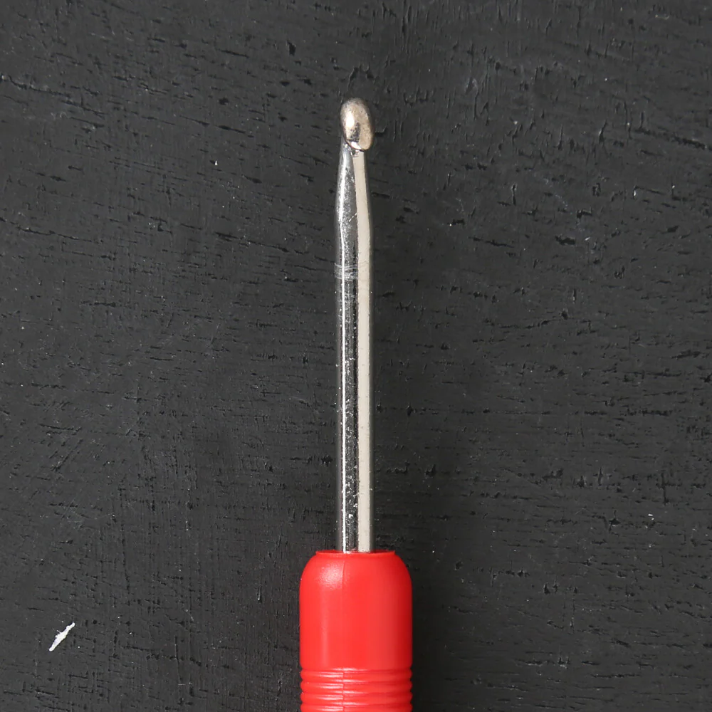 Addi 3.5 mm 15 cm Crochet Hooks with Plastic Handle - 148-7 - Image 3