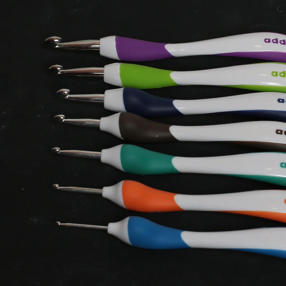 Addi Swing Ergonomic Crochet Hook Set, 640-2 - Image 2
