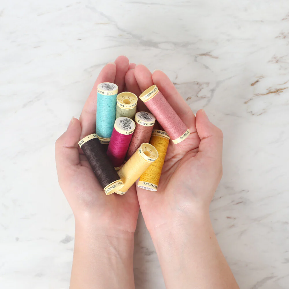 Gütermann Sewing Thread, 100m, Brown  - 139 - Image 4