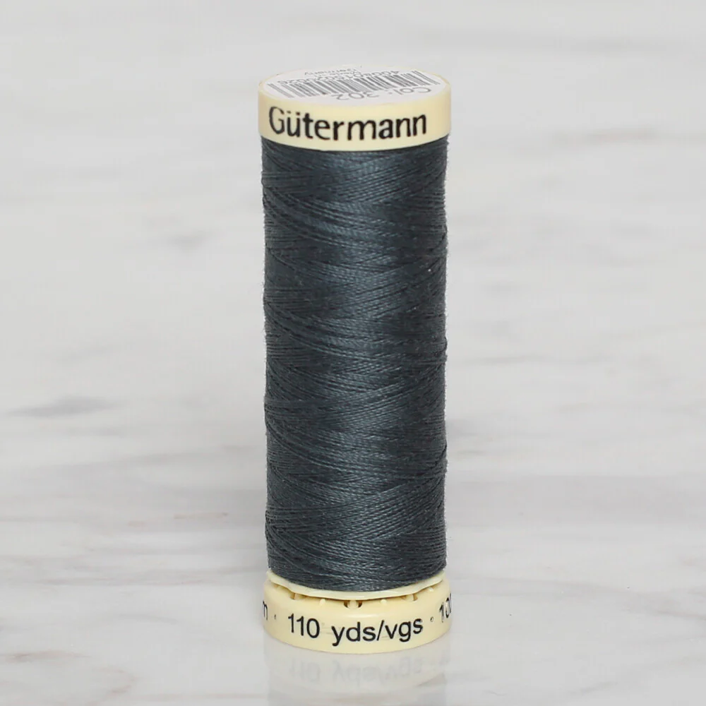 Gütermann Sewing Thread, 100m, Green - 302
