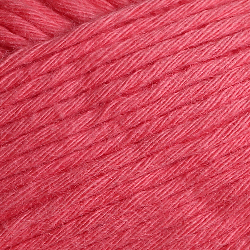 Hello Knitting Yarn, Dark Pink - 111 - Image 2