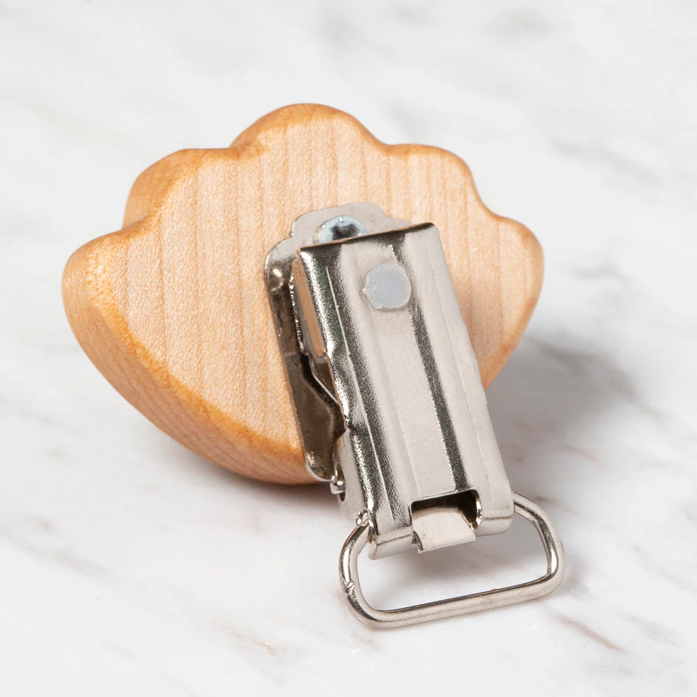 Hobi Baby Shell Shaped Organic Wooden Pacifier Clip - FK11 - Image 2