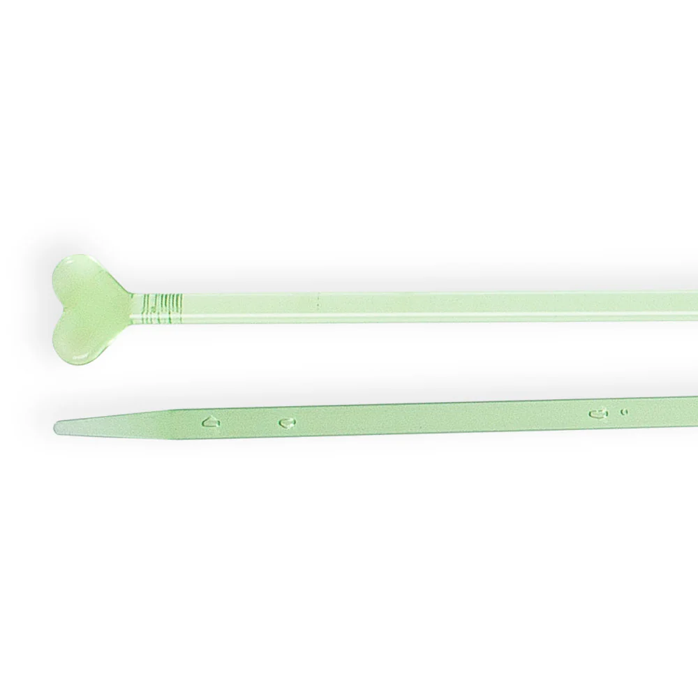 Kartopu 3 mm 35 cm Plastic Heart-Shaped Knitting Needle, Green - Image 2