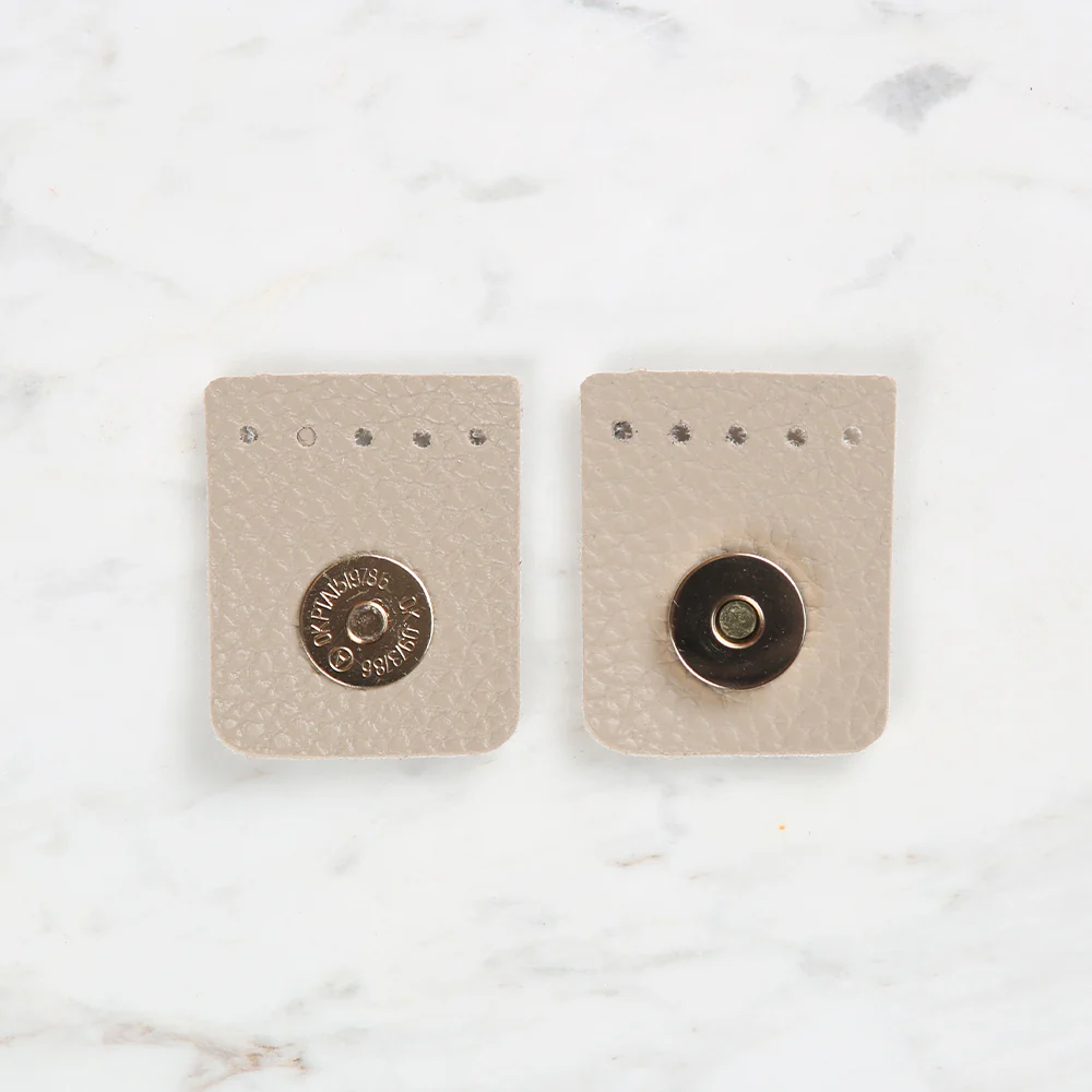 Knitme Square Magnet 4x4.5 cm Beige BA-0046