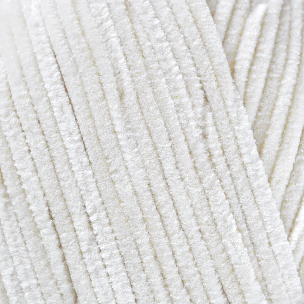 La Mia Elegance Fine Velvet Hand Knitting Yarn,Ecru - L943 - Image 2