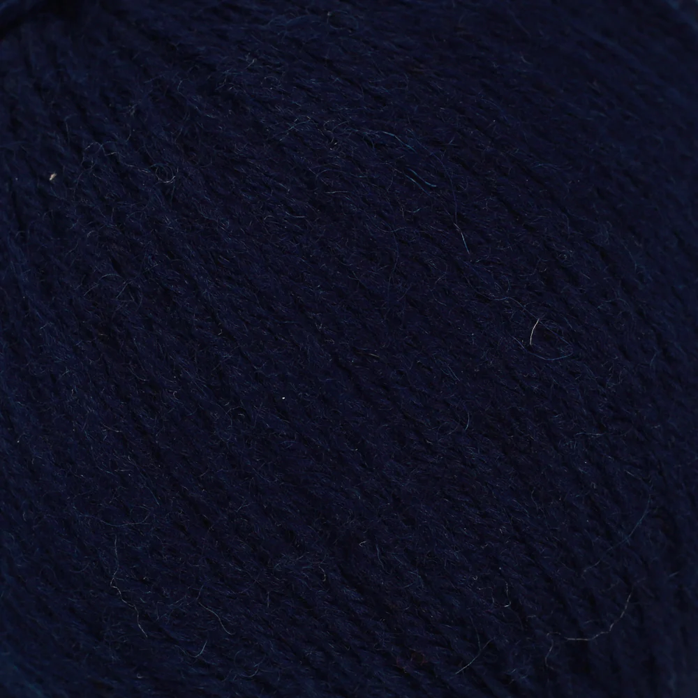 La Mia Merino Yarn, Navy Blue - L630 - Image 2