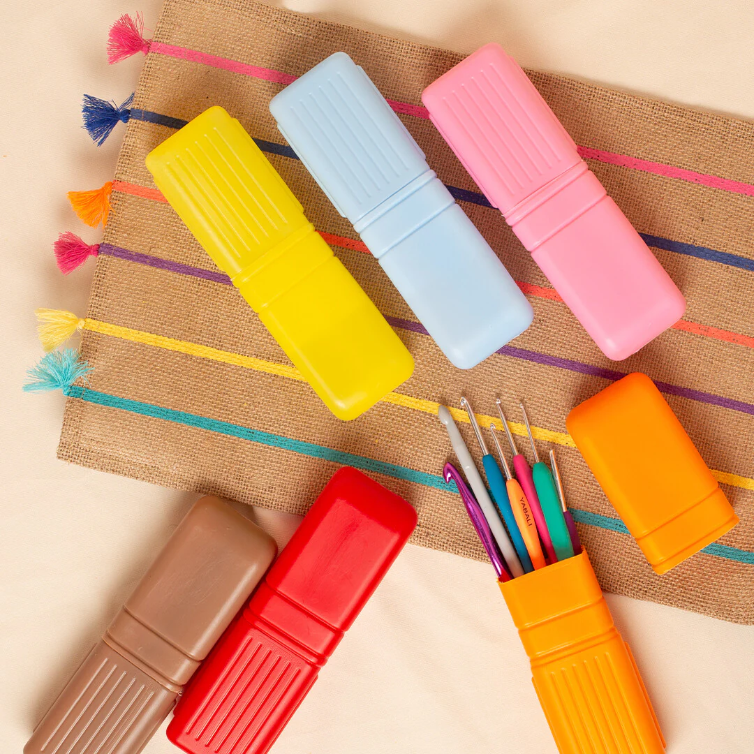 Loren 40 cm Knitting Needle Box, Pink - Image 3