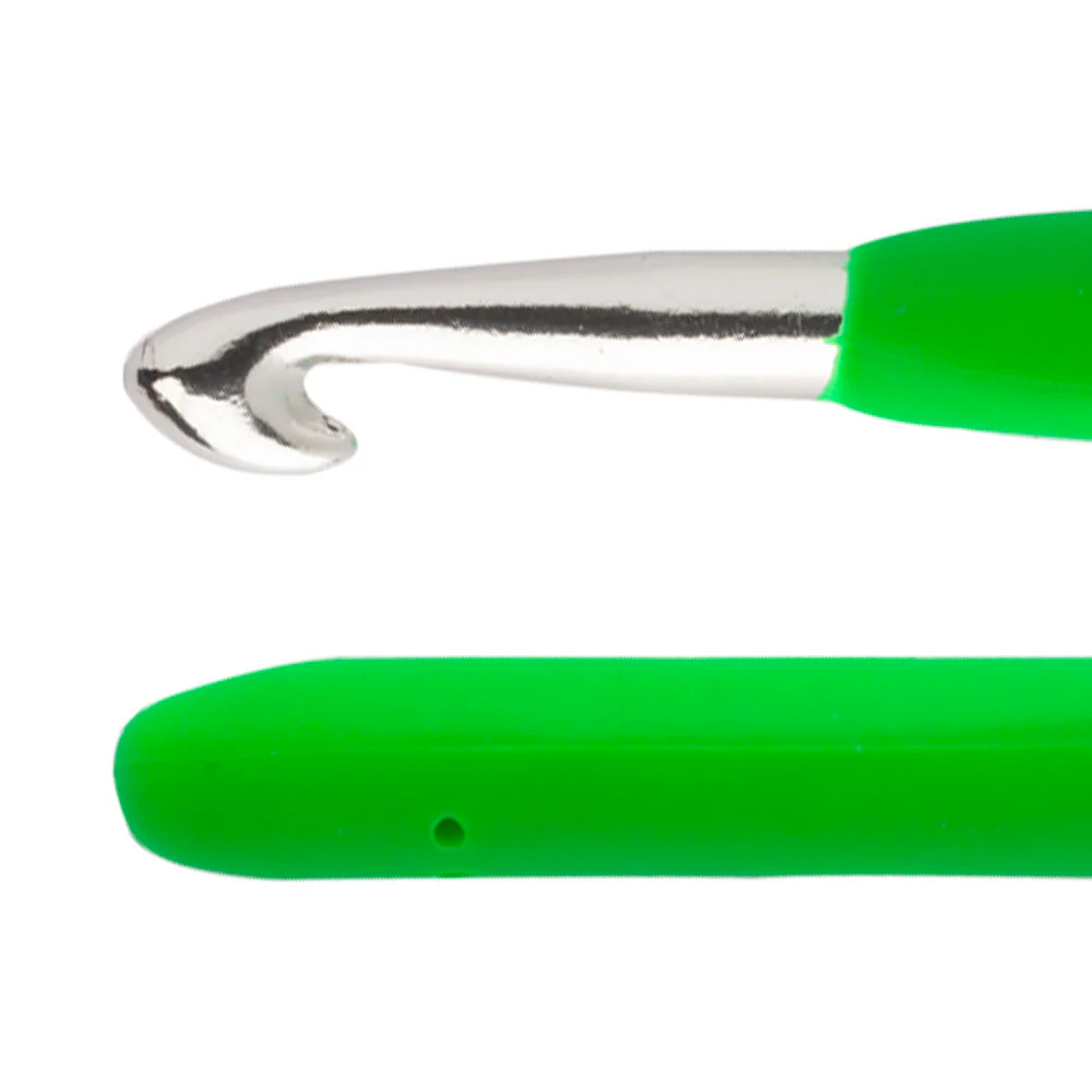 Loren 9 mm Soft Handled Crochet Hook, Green - Image 2