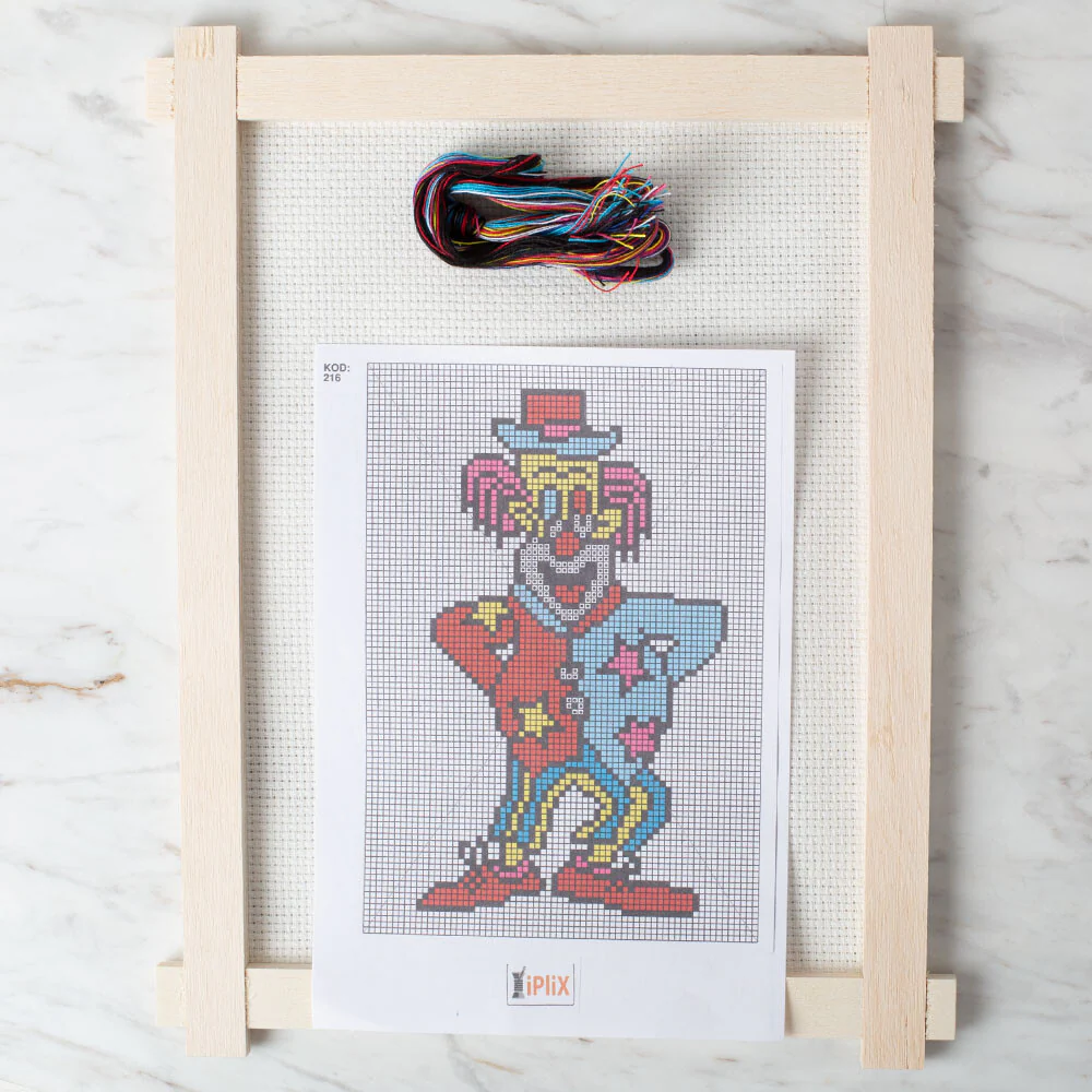 Loren Cross Stitch Kit, Clown - 216