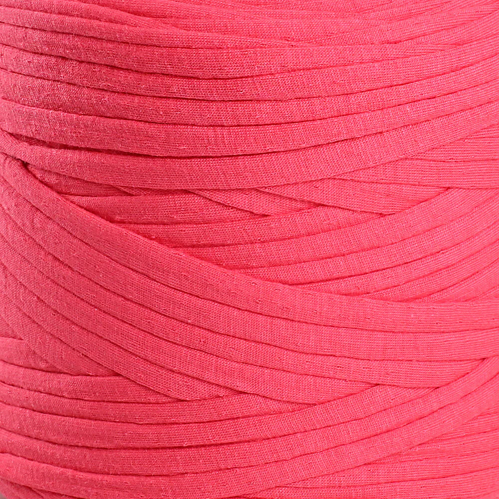 Loren T-shirt Yarn, Fuchsia - 52 - Image 2