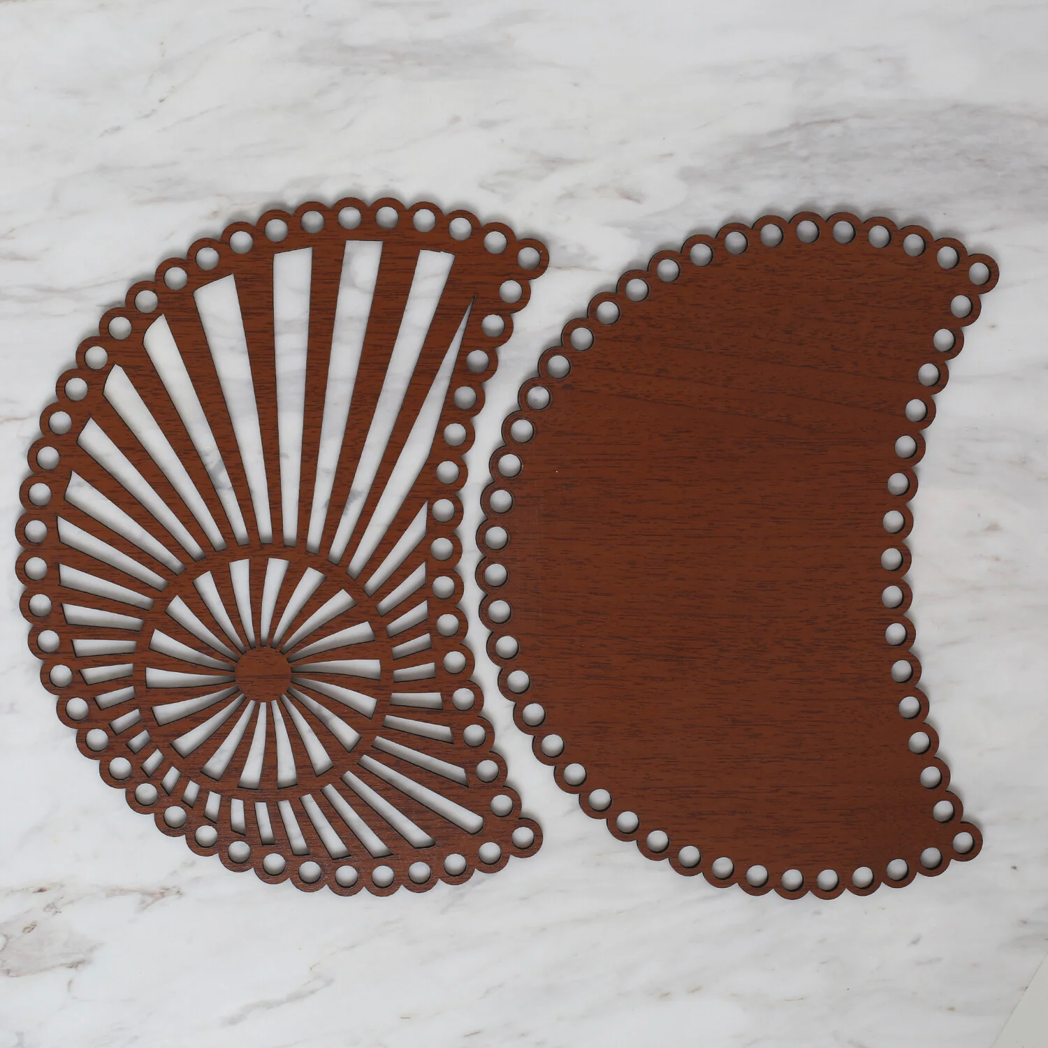 Loren Wooden Carved Patterned Macaron Bag Side Plate - Image 2