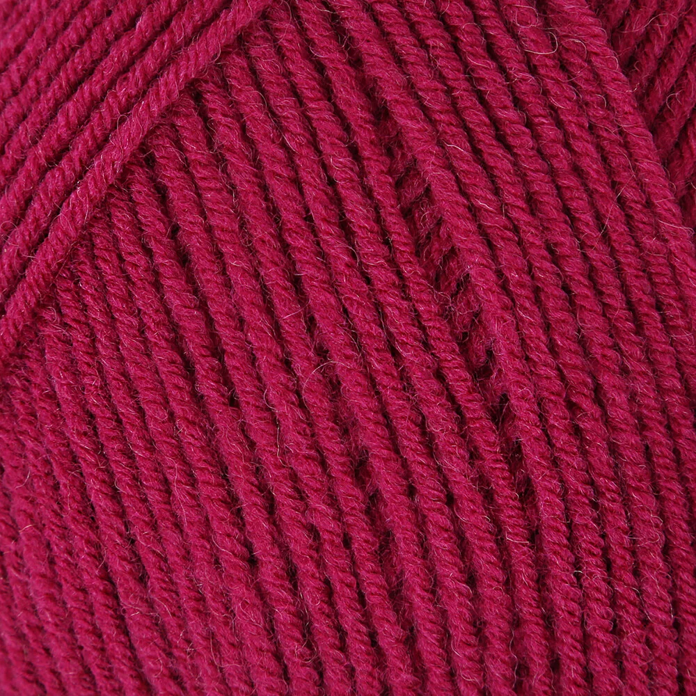 Madame Tricote Paris Deluxia Knitting Yarn, Fuscia - 103 - Image 2