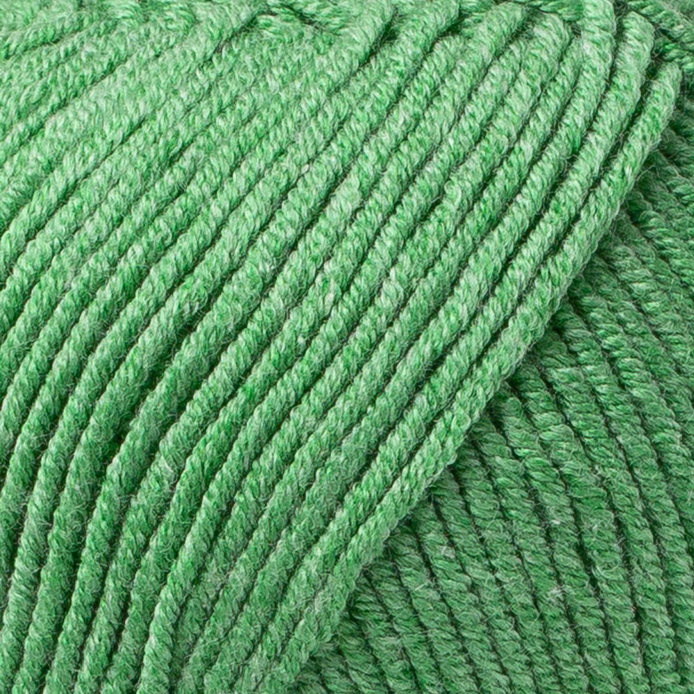 Madame Tricote Paris Madame Cotton Yarn, Green - 018 - Image 2