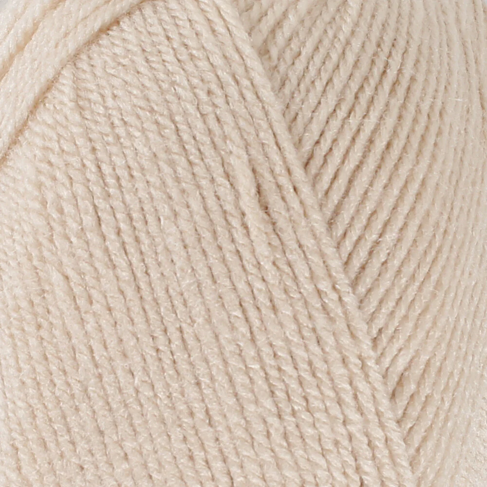 Madame Tricote Paris Star Yarn, Light Beige - 113 - Image 2