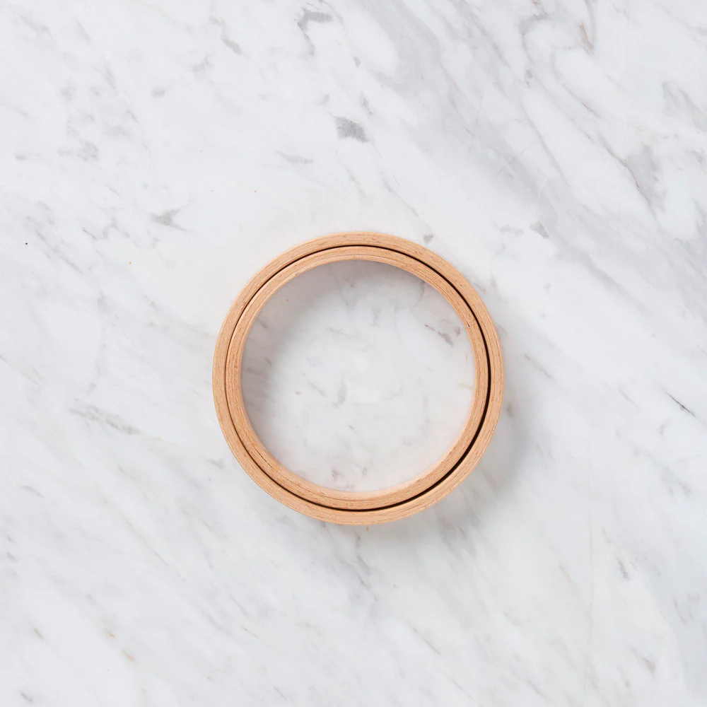 Nurge 16 mm Beech Wood Embroidery Hoop - No.1