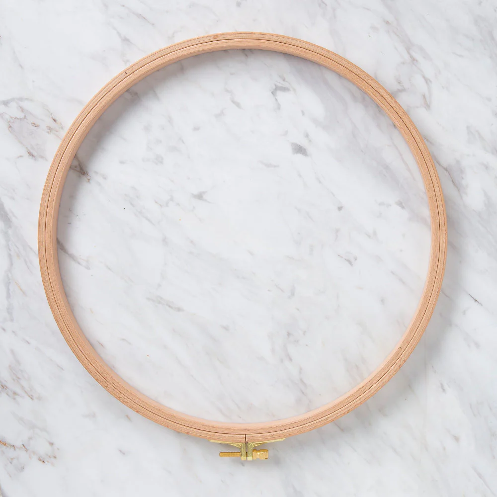 Nurge 16 mm Beech Wood Adjustable Embroidery Hoop - No.7
