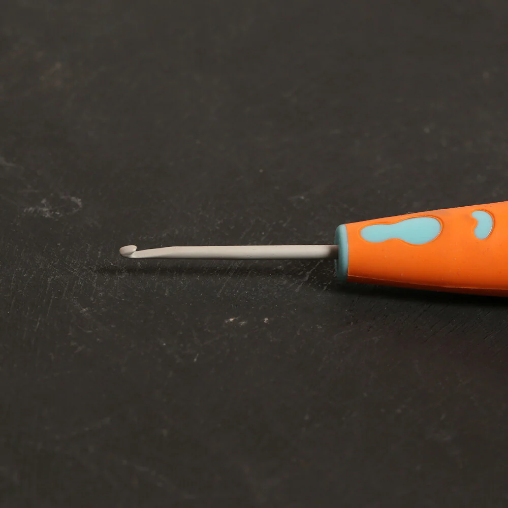 Pony 2 mm 13 cm Aluminium Crochet Hook with Soft Handle - 59801 - Image 3
