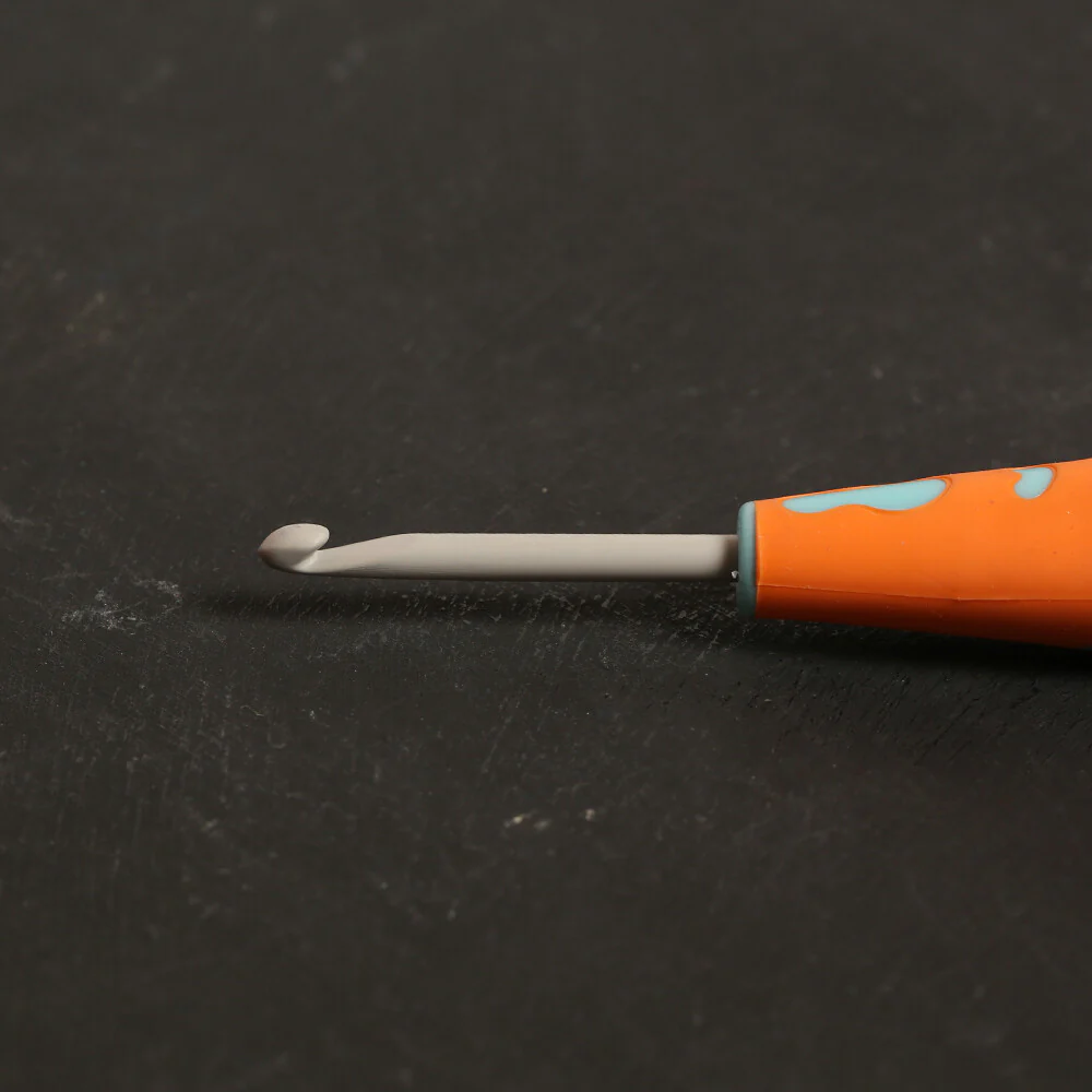 Pony 4 mm 13 cm Aluminium Crochet Hook with Soft Handle - 59809 - Image 3