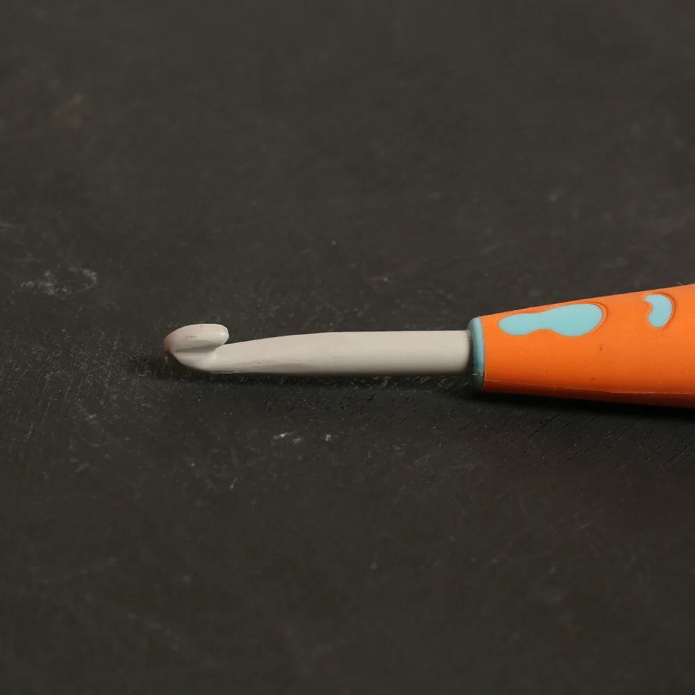 Pony 6 mm 13 cm Aluminium Crochet Hook with Soft Handle - 59813 - Image 3