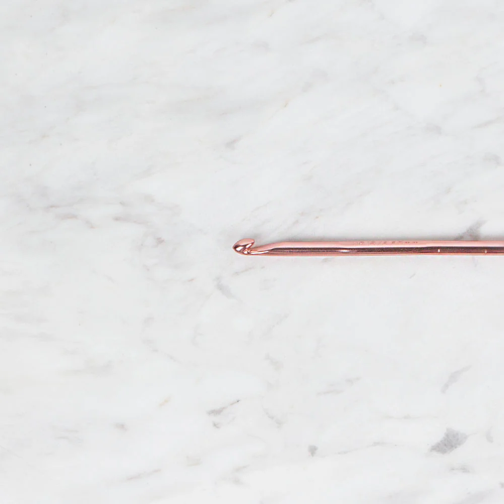 Pony Colour Metal 5.5 mm 15 cm Pink Crochet Hook - 45612 - Image 2