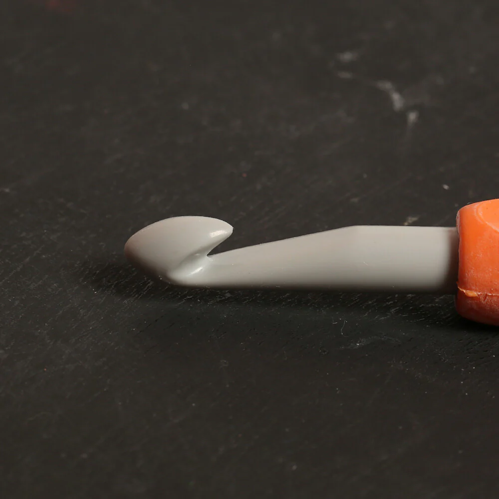 Pony Easy Grip 9 mm 15 cm Soft Handled Crochet Hook, Orange - 56813 - Image 3