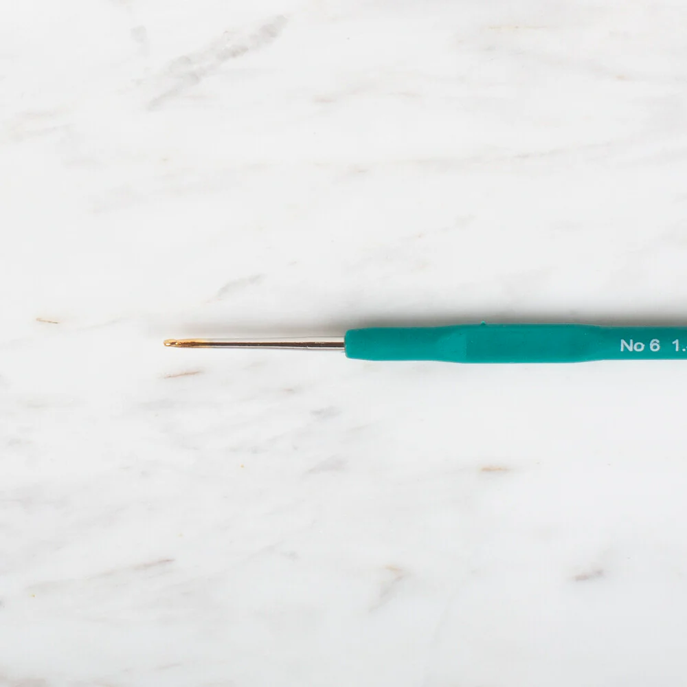 Yabalı Golden Tip Elastic Handle No. 6 1.40mm Crochet Hook, Green - Image 2