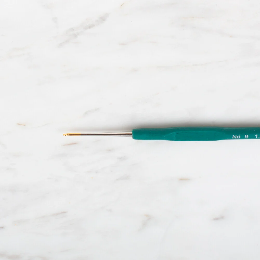 Yabalı Golden Tip Elastic Handle No. 9 1.15mm Crochet Hook, Green - Image 2