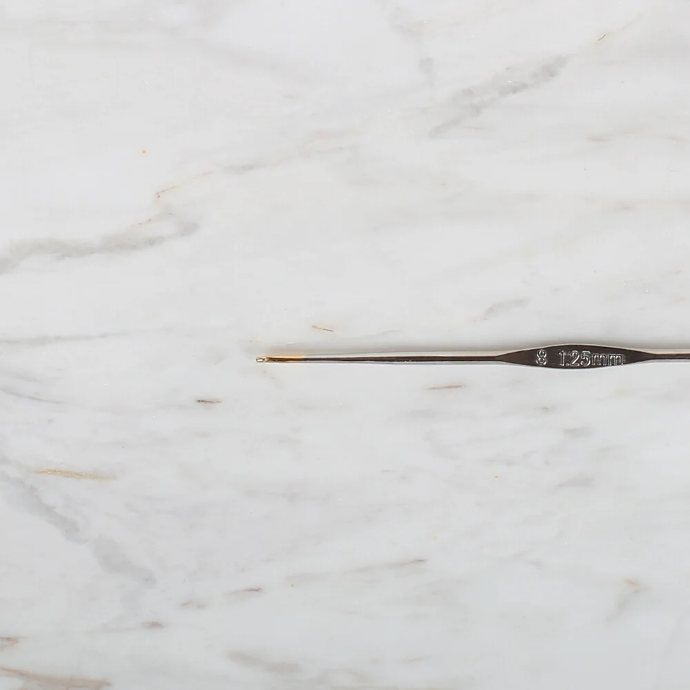 Yabalı Golden Tip Metal Handle No. 8 1.25mm Crochet Hook - Image 2